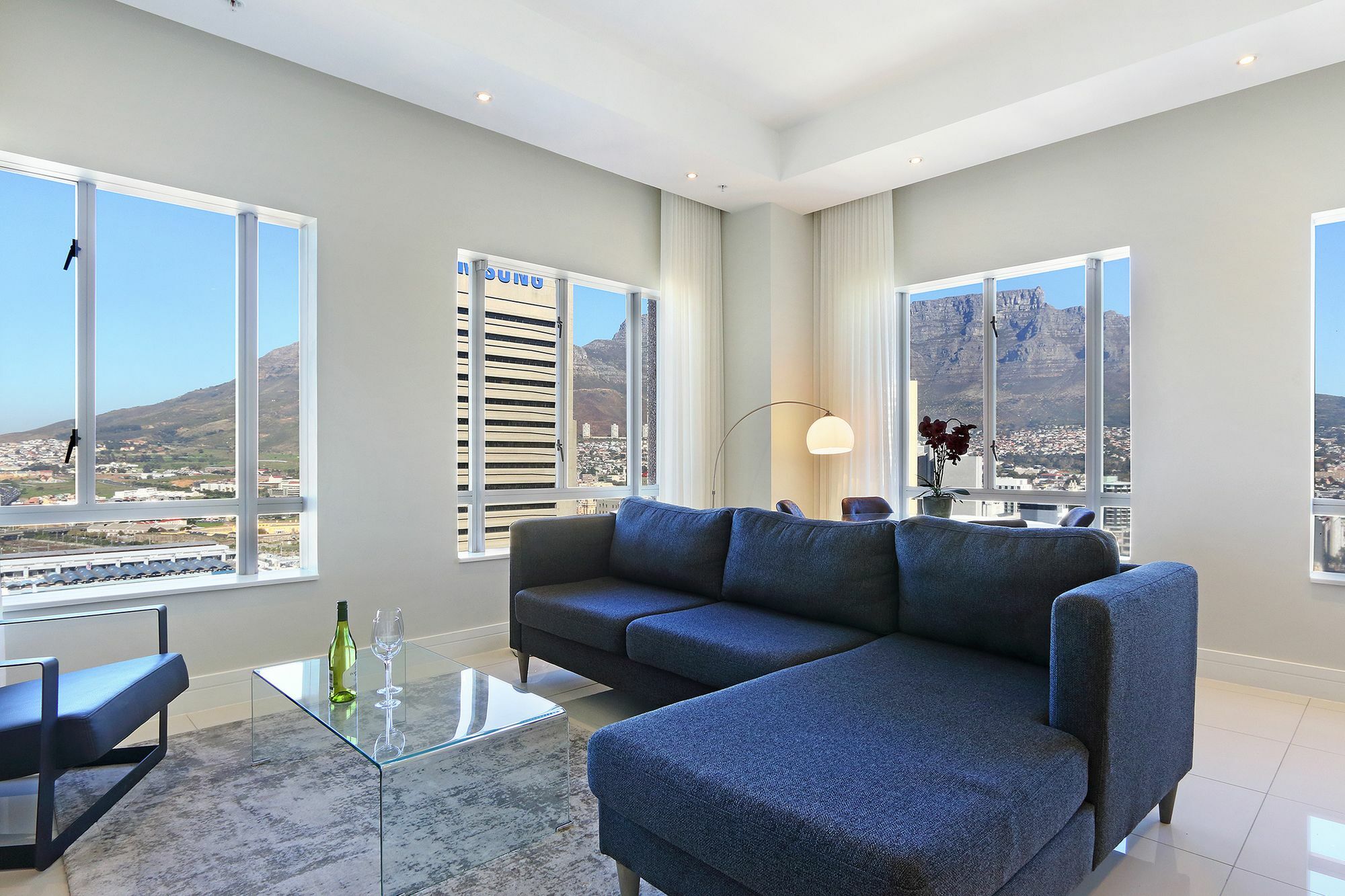 Triangle Luxury Suites By Totalstay Cape Town Luaran gambar